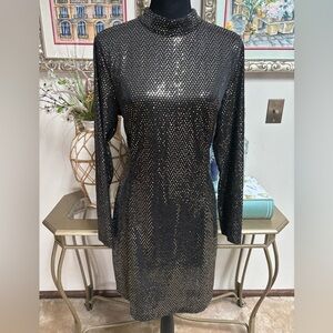 Boohoo Elegant Black and Gold Sequin Bodycon Sequin Dress Size 12 New With Tags